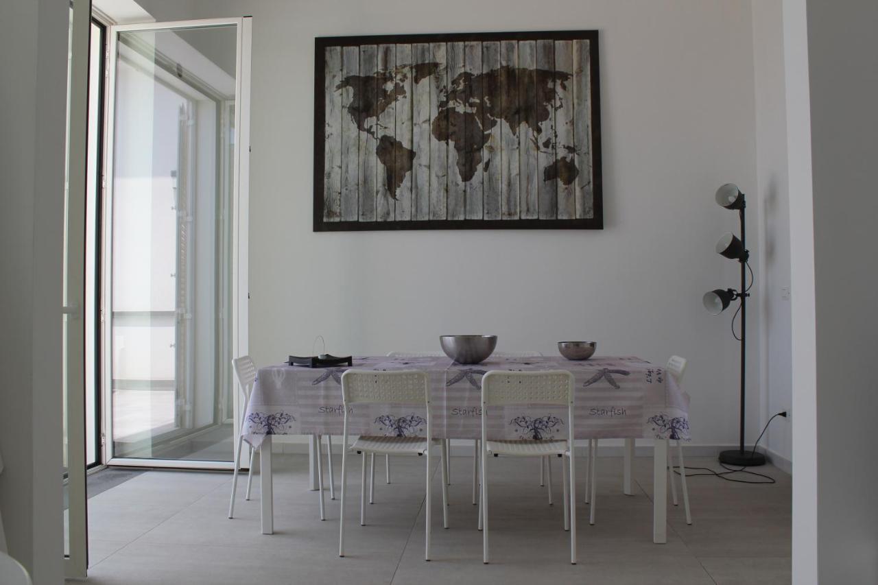 La Casa Dei Capperi - The House Of Capers 1 Apartment Acireale Bagian luar foto