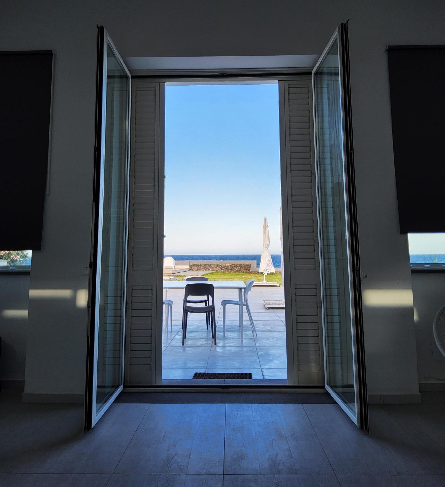 La Casa Dei Capperi - The House Of Capers 1 Apartment Acireale Bagian luar foto